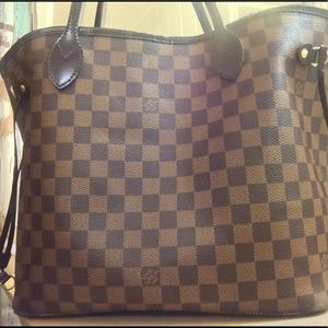 Louis Vuitton Never full GM DAMIER authentic ❤️